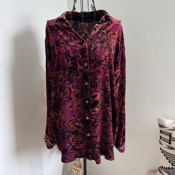 Johnny Was Burgundy Velour Snake Print Button Down Blouse Top Medium - Picture 1 of 6